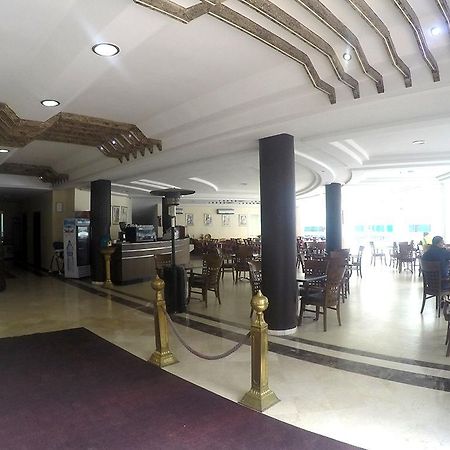 Hotel Aymen Sidi Slimane 外观 照片