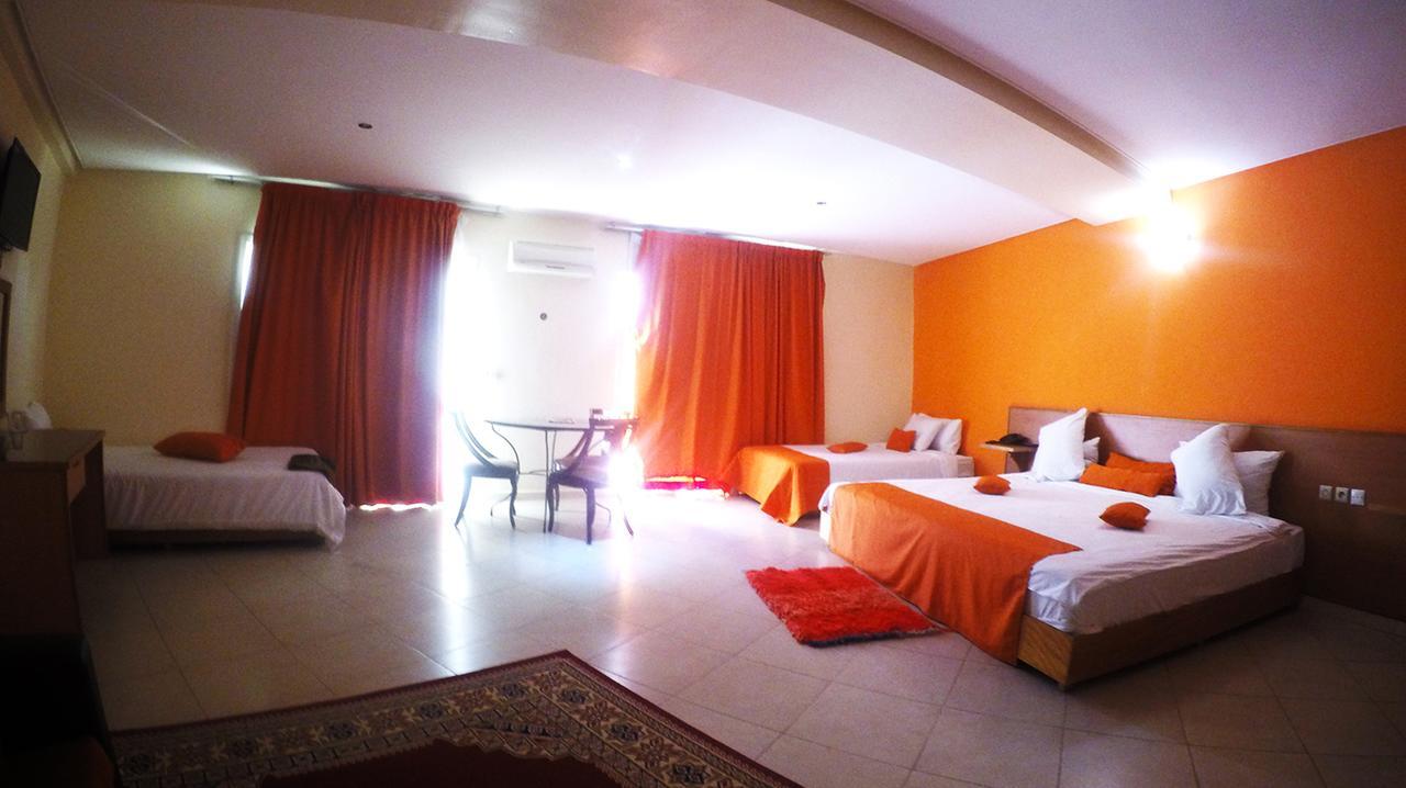 Hotel Aymen Sidi Slimane 外观 照片