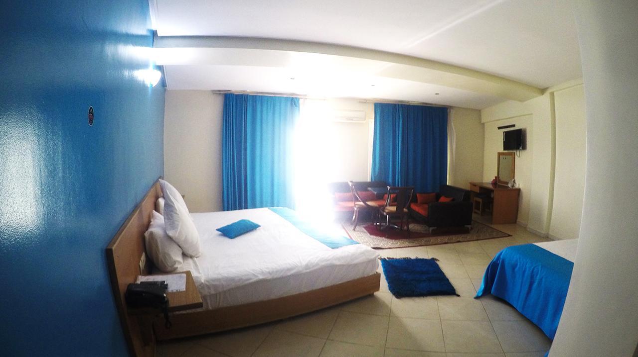 Hotel Aymen Sidi Slimane 外观 照片