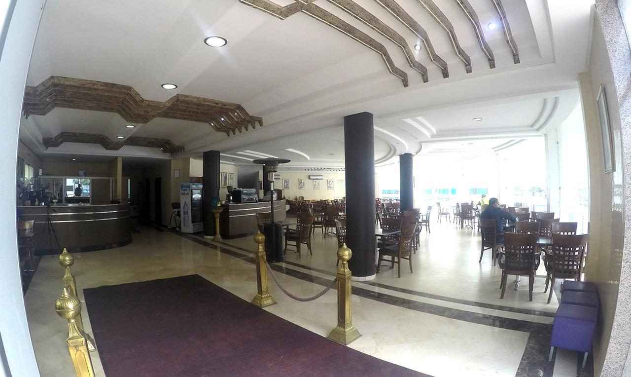 Hotel Aymen Sidi Slimane 外观 照片