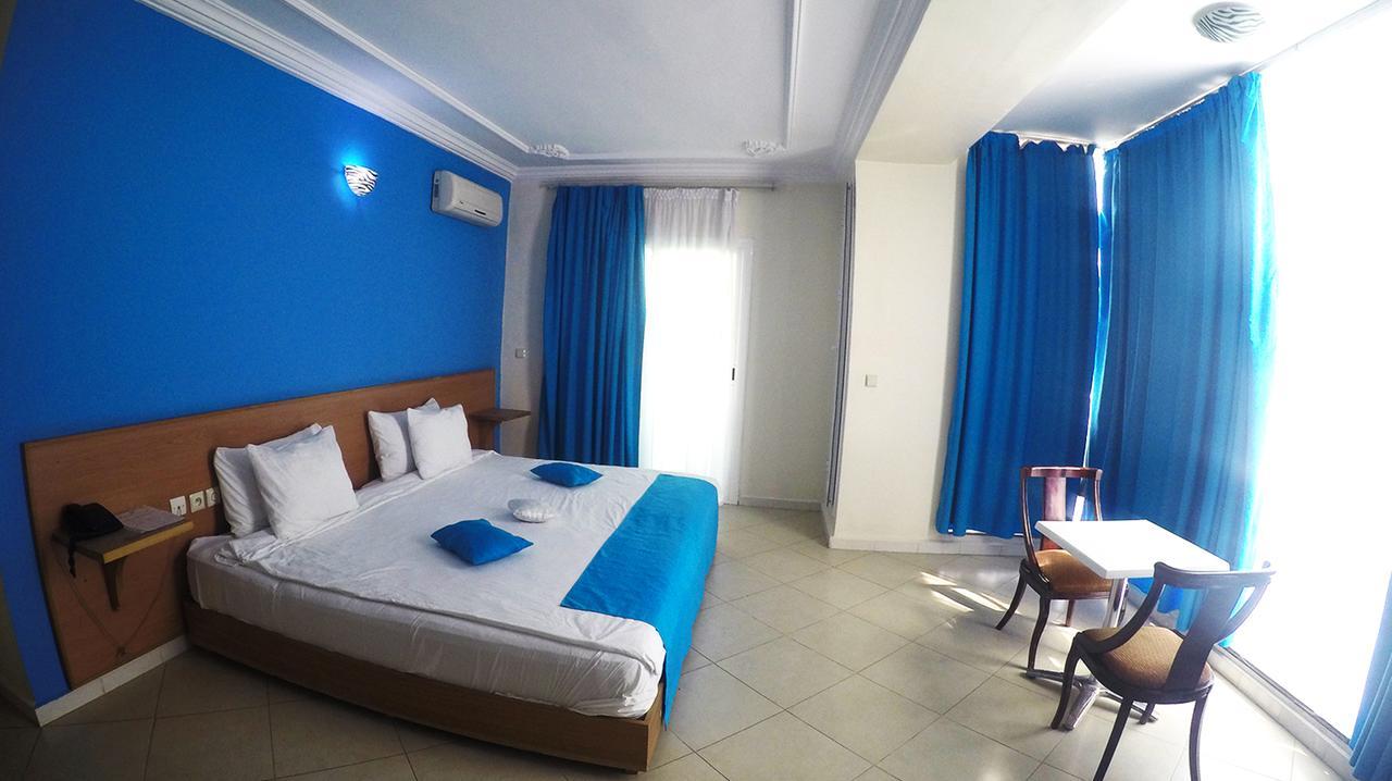 Hotel Aymen Sidi Slimane 外观 照片